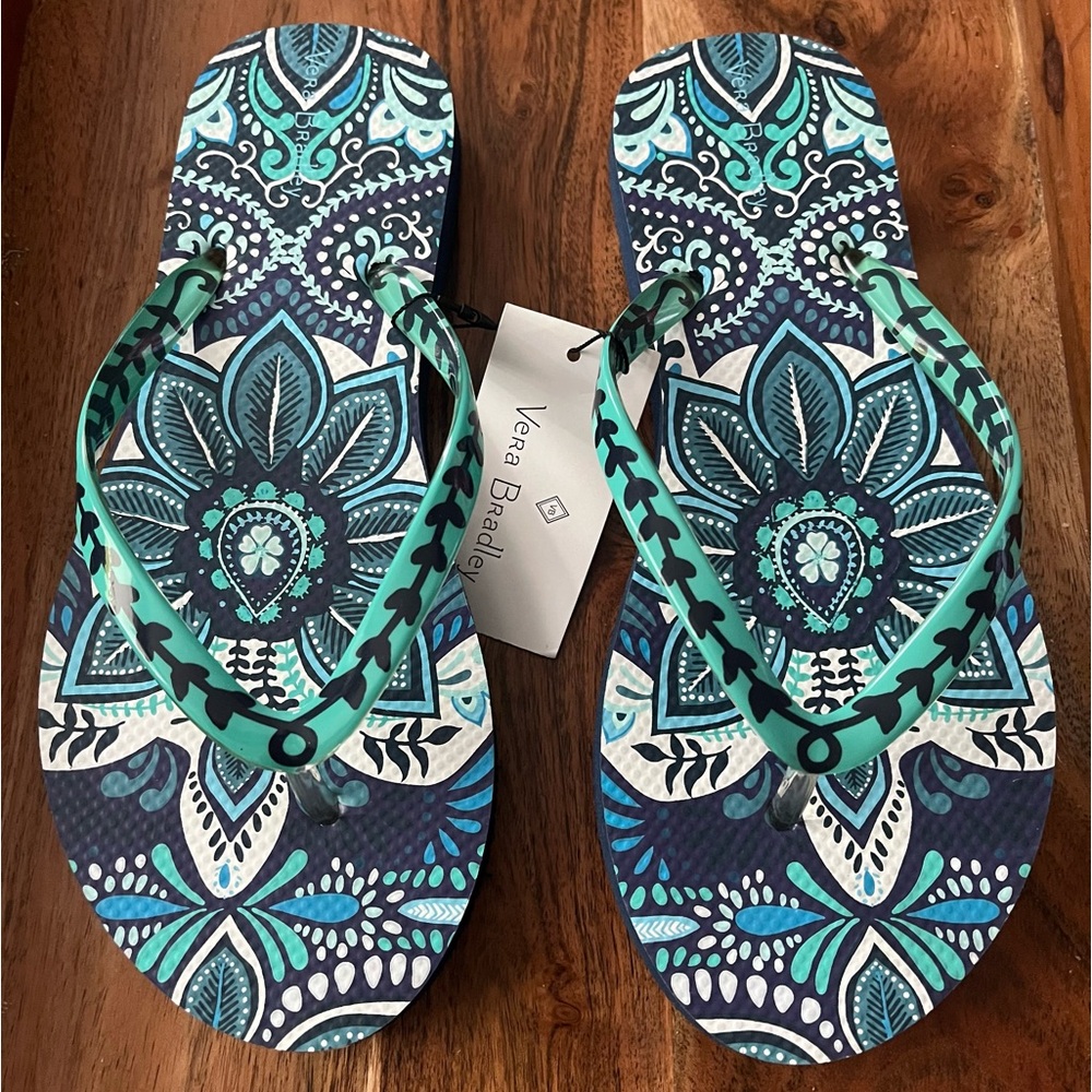 Vera Bradley Flip Flop Blue Island Medallion Print Size Small (5-6) New!